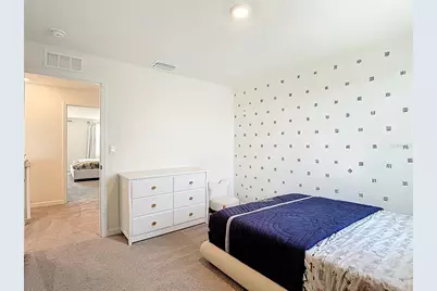 9201 Sapphire Creek Place, Temple Terrace, FL 33637 - Photo 33