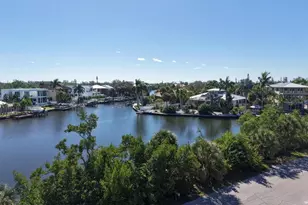 671 Avenida Del Norte, Sarasota, FL 34242 - Photo 7