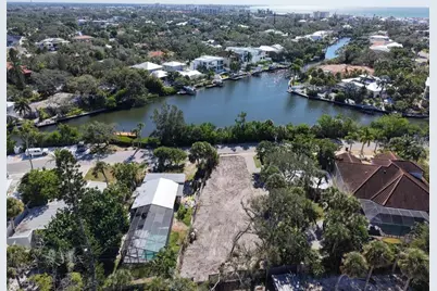 671 Avenida Del Norte, Sarasota, FL 34242 - Photo 13