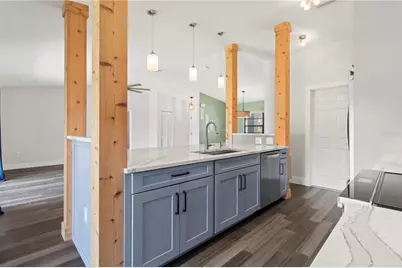 4702 Glenbrooke Terrace, Sarasota, FL 34243 - Photo 21