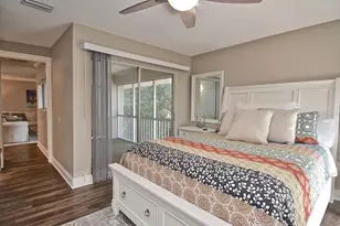 2121 Wood St, Sarasota, FL 34237 - Photo 13