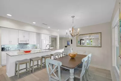 7410 9th Avenue W #7410, Bradenton, FL 34209 - Photo 11