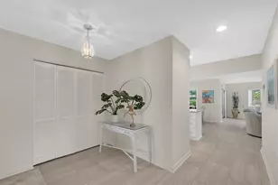 7410 9th Ave W, Bradenton, FL 34209 - Photo 5