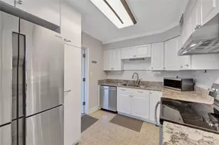 1415 S School Ave, Sarasota, FL 34239 - Photo 19
