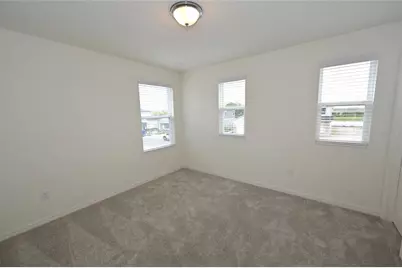 9533 Sandy Bluffs Circle, Parrish, FL 34219 - Photo 11