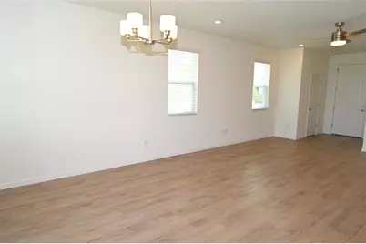 9533 Sandy Bluffs Circle, Parrish, FL 34219 - Photo 7