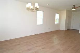 9533 Sandy Bluffs Circle, Parrish, FL 34219 - Photo 7