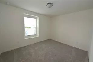 9533 Sandy Bluffs Circle, Parrish, FL 34219 - Photo 9