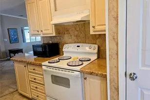 3319 Overcup Oak Terrace, Sarasota, FL 34237 - Photo 19