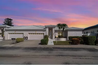 4817 61st Avenue Drive W, Bradenton, FL 34210 - Photo 1