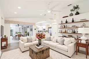 4817 61st Ave Dr W, Bradenton, FL 34210 - Photo 9