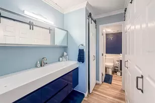 845 Benjamin Franklin Dr, Sarasota, FL 34236 - Photo 23