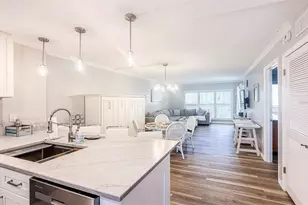 845 Benjamin Franklin Dr, Sarasota, FL 34236 - Photo 5
