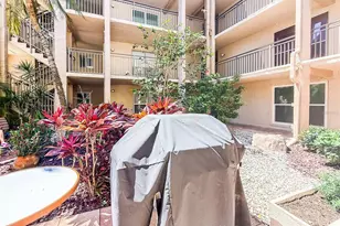 845 Benjamin Franklin Dr, Sarasota, FL 34236 - Photo 29