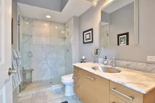 1350 Main St, Sarasota, FL 34236 - Photo 15