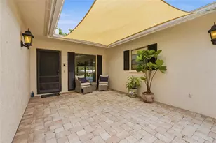 7101 Fairway Bend Cir, Sarasota, FL 34243 - Photo 29