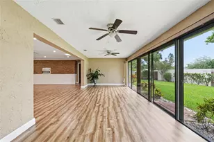 7101 Fairway Bend Cir, Sarasota, FL 34243 - Photo 33