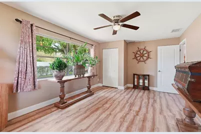 7101 Fairway Bend Circle, Sarasota, FL 34243 - Photo 19