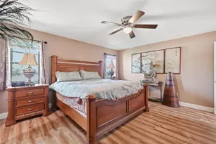 7101 Fairway Bend Cir, Sarasota, FL 34243 - Photo 11