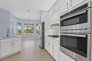 220 Dove Trl, Bradenton, FL 34212 - Photo 17