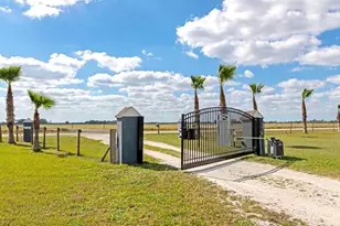 35495 Singletary Rd, Myakka City, FL 34251 - Photo 5