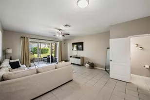 2819 Conch Hollow Dr, Brandon, FL 33511 - Photo 9