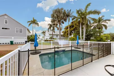 310 13th Avenue W, Palmetto, FL 34221 - Photo 19