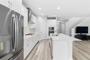 14806 Summer Br Dr, Lithia, FL 33547 - Photo 13