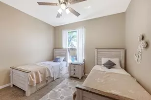 356 Fareham Dr, Venice, FL 34293 - Photo 33