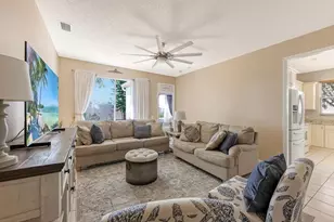 356 Fareham Dr, Venice, FL 34293 - Photo 17