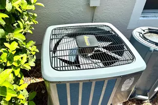 356 Fareham Dr, Venice, FL 34293 - Photo 43