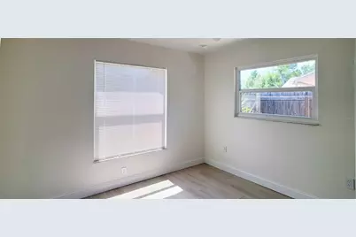 4018 29th Avenue W, Bradenton, FL 34205 - Photo 19