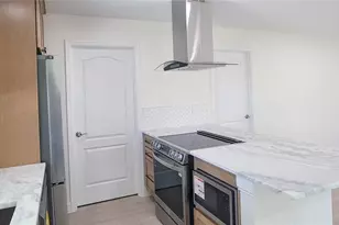 4018 29th Ave W, Bradenton, FL 34205 - Photo 29