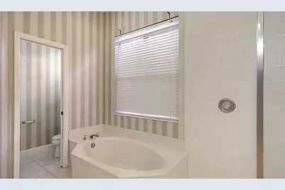 7134 Whitemarsh Circle, Lakewood Ranch, FL 34202 - Photo 35