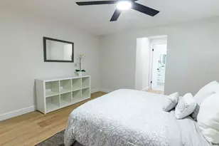 420 Archibald Ave, Sarasota, FL 34243 - Photo 17