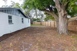 420 Archibald Ave, Sarasota, FL 34243 - Photo 31