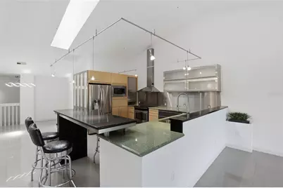 5588 Golf Pointe Drive #1, Sarasota, FL 34243 - Photo 11