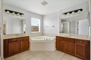 7860 Atwood Dr, Wesley Chapel, FL 33545 - Photo 29