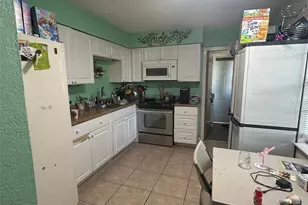 1031 30th Ave E, Bradenton, FL 34208 - Photo 17