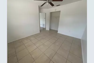 1031 30th Avenue E, Bradenton, FL 34208 - Photo 13