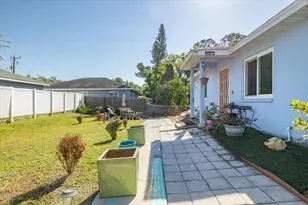 5105 15th Street Ct E, Bradenton, FL 34208 - Photo 3