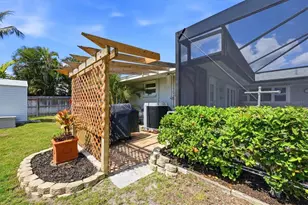 353 S Shore Dr, Osprey, FL 34229 - Photo 45