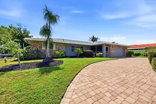 353 S Shore Dr, Osprey, FL 34229 - Photo 11