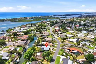 353 S Shore Dr, Osprey, FL 34229 - Photo 3