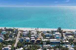 406 N Shore Dr, Anna Maria, FL 34216 - Photo 9