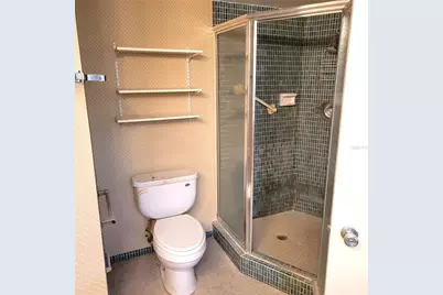 435 S Gulfstream Avenue #605, Sarasota, FL 34236 - Photo 17