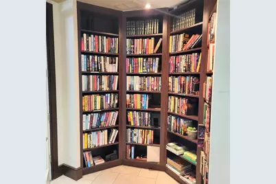 435 S Gulfstream Avenue #605, Sarasota, FL 34236 - Photo 23