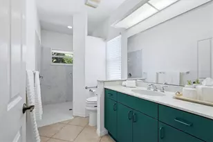 1714 Waldemere St, Sarasota, FL 34239 - Photo 17