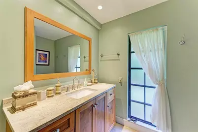 221 Lookout Point Drive, Osprey, FL 34229 - Photo 11