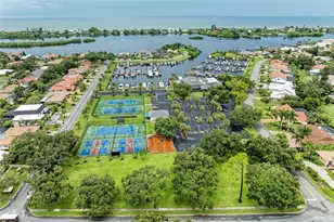 221 Lookout Point Dr, Osprey, FL 34229 - Photo 17